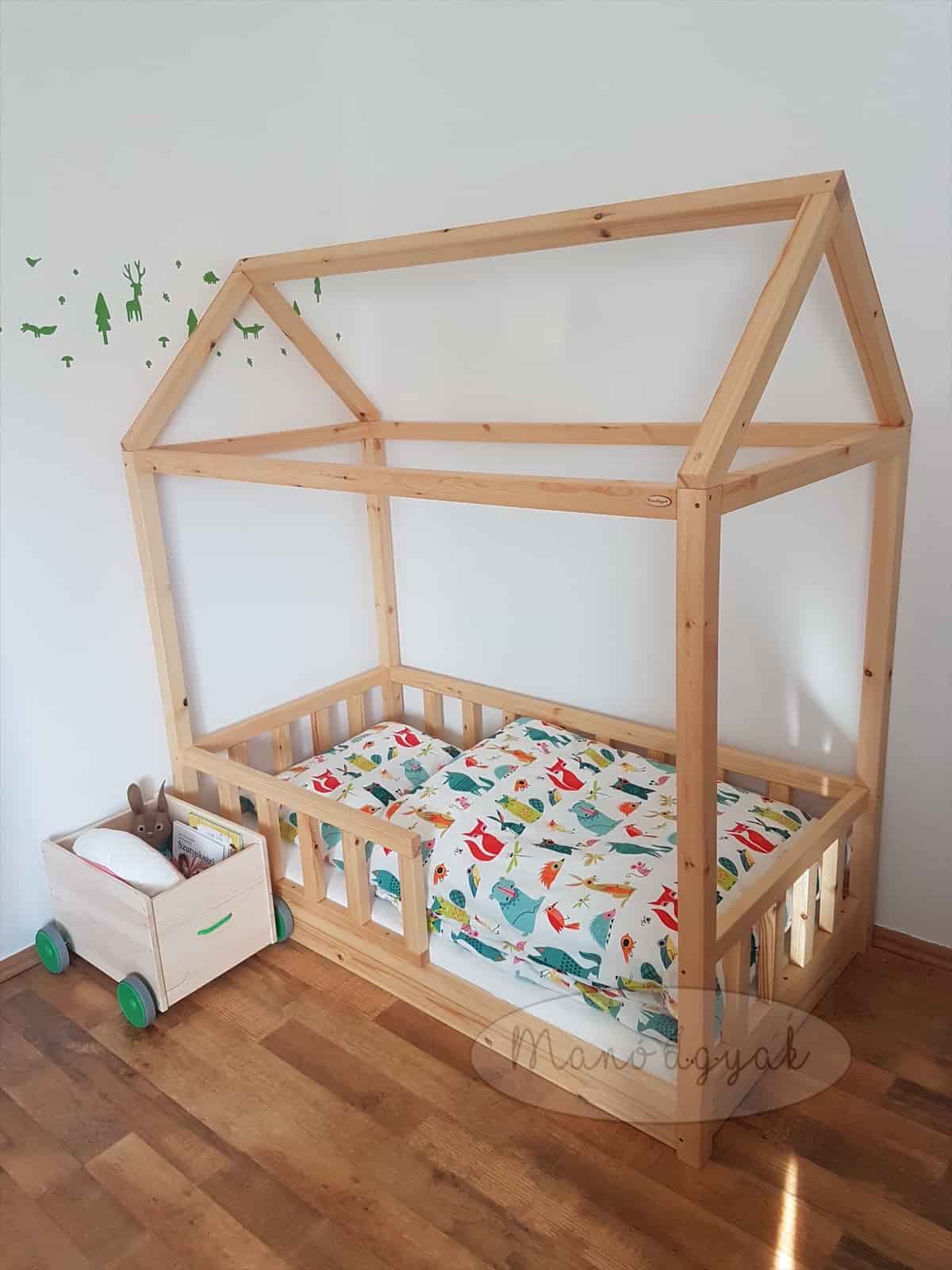 házikós gyerekágy